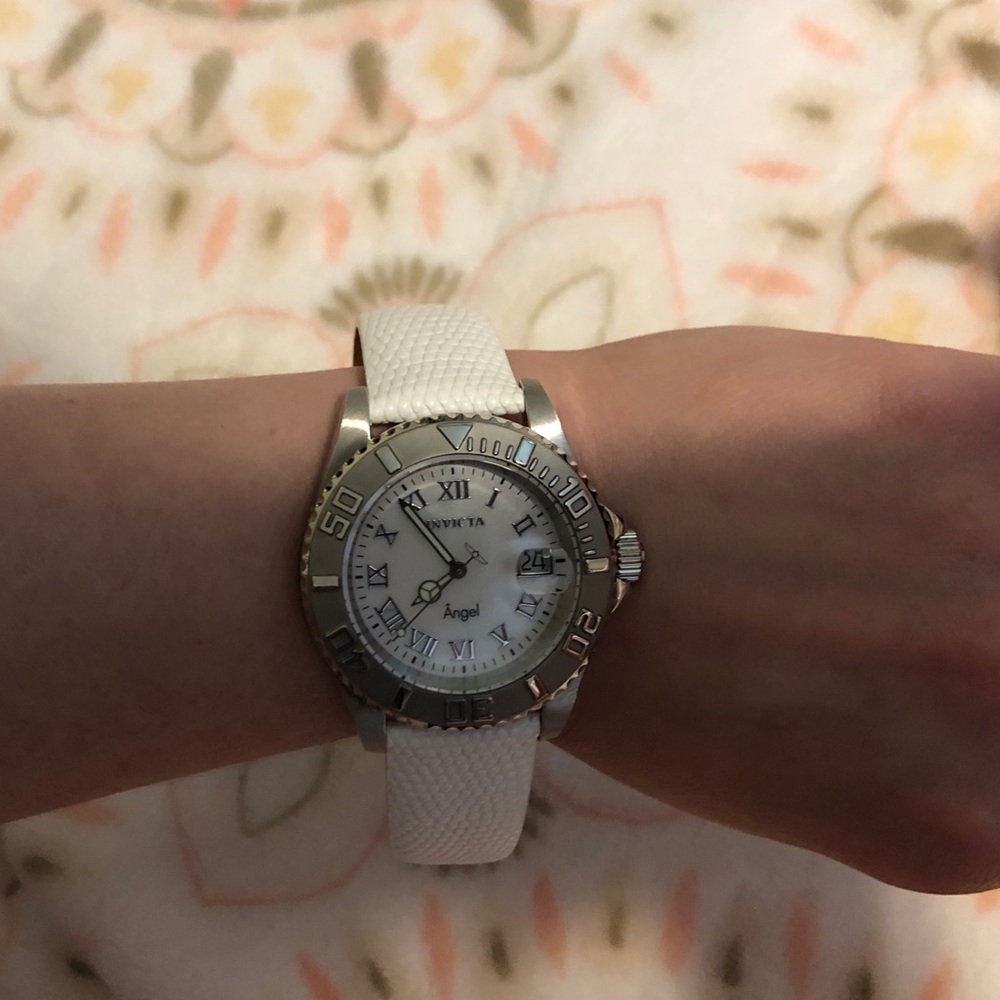 Invicta Angel Watch - Picture 5 of 6